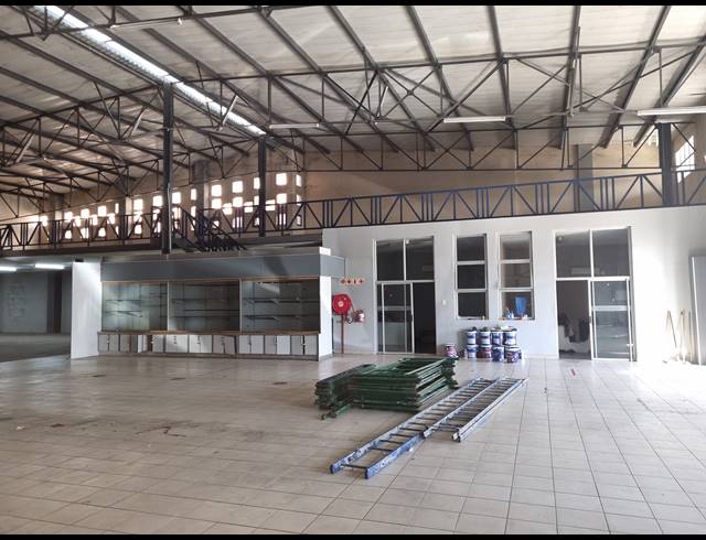1,500M² WAREHOUSE TO LET IN NELSPRUIT CENTRAL